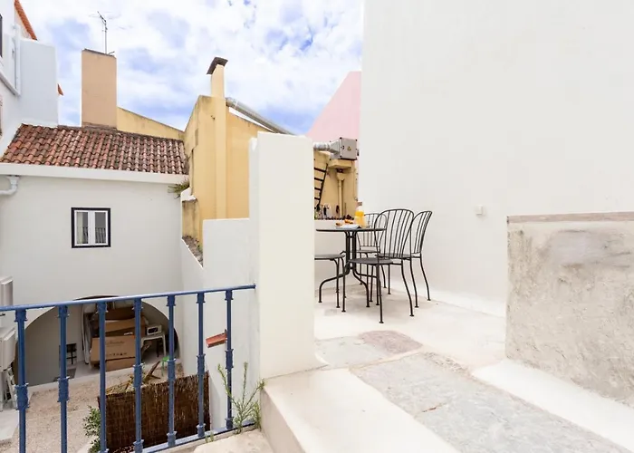 Archi-Pelago Alfama Design Suites Guesthouse